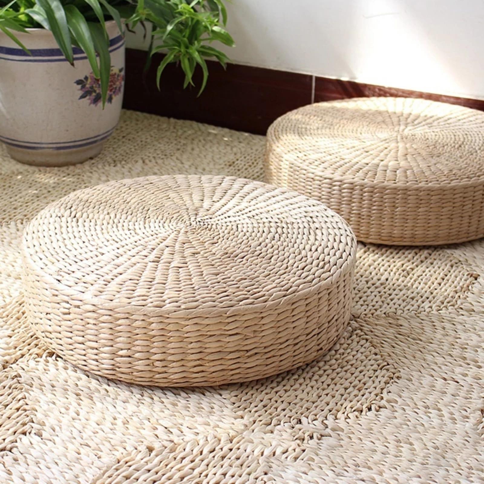 Okrągły puf z naturalnej słomy – Japanese Home Textiles recenzja i cena